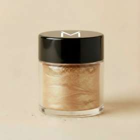 COLOUR ART EYESHADOW (Color: creme-de-la-queen)